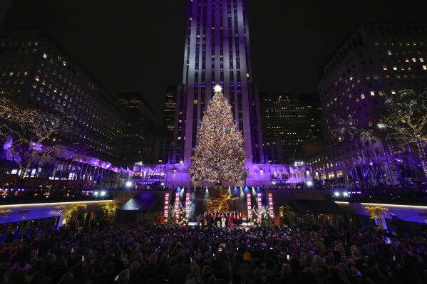 Rockefeller tree deals lighting
